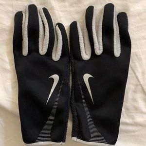Women’s Nike Running Gloves